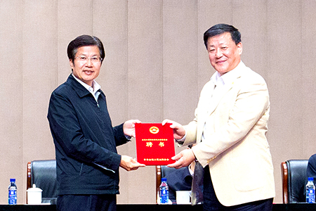2020年朱建民担任全国工商联尺度化工作委员会副主任